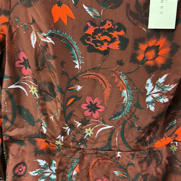 🔥🔥🔥NEW Sandro Sofia Silk Floral Bell Sleeves Dress - Picture 7 of 14